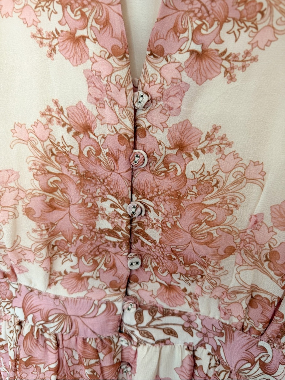 Anthropologie- Floral Print Long Sleeve Maxi Dress in Blush - Picture 5 of 6